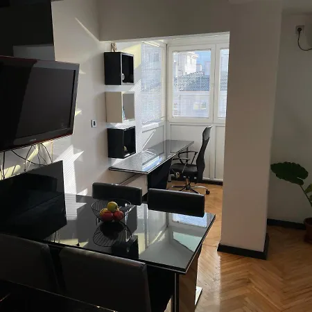- 55 M2, South-oriented. סקופיה
